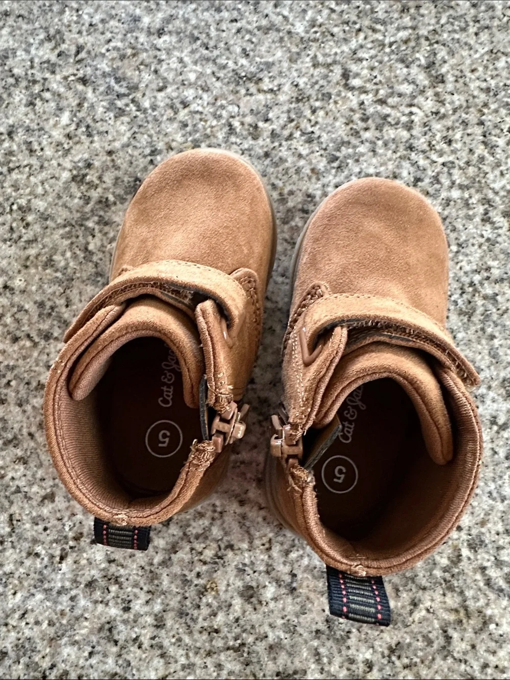 Cat & Jack Brown Suede Toddlers Ankle Boots with Hook-and-Loop Strap Size 5